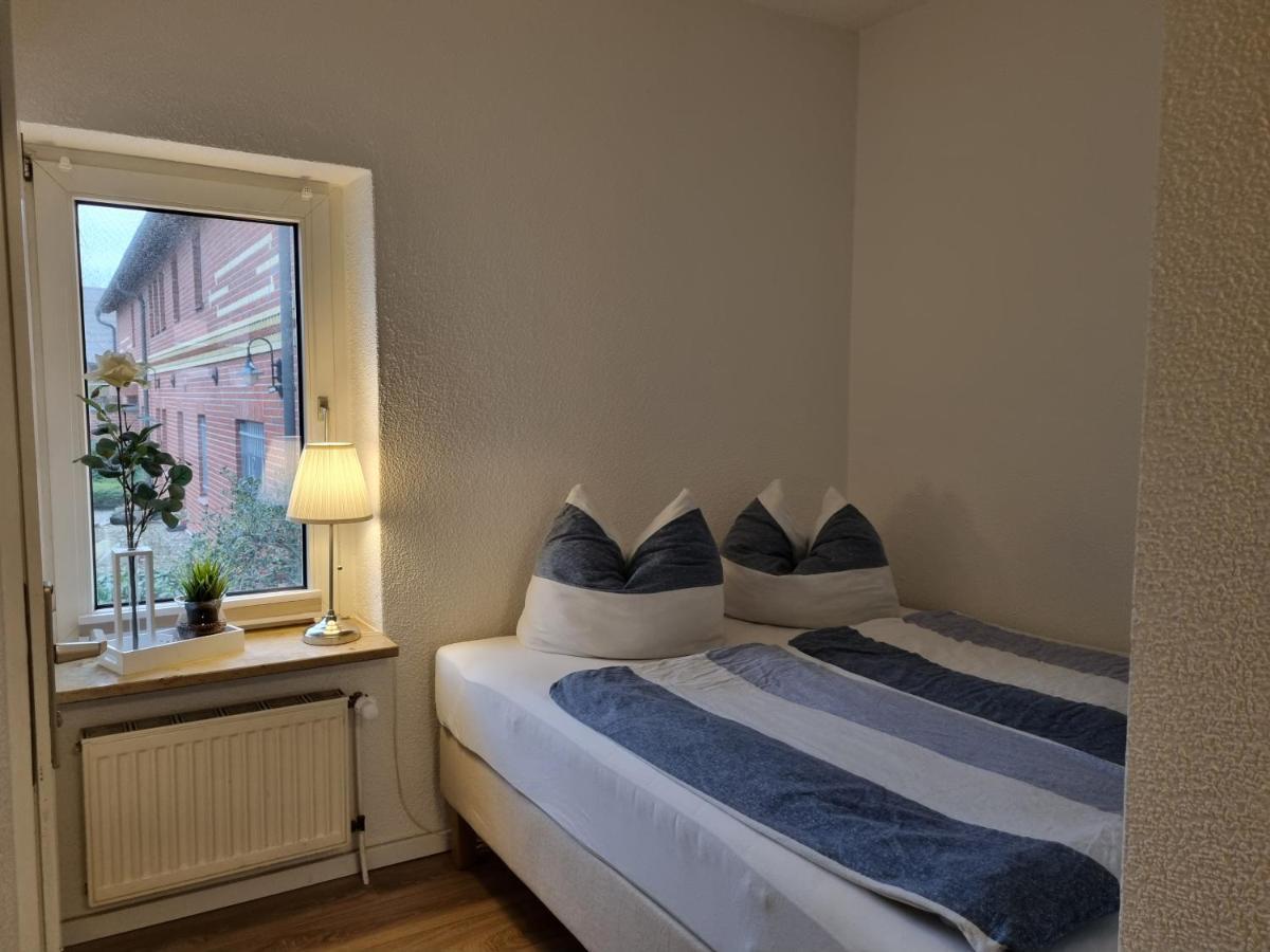 Ferienwohnungen Springer In Schoenefeld Ot Grossziethen Div Apartments Fuer Bis Zu 6 Personen Kültér fotó